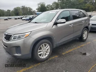 2014 Kia Sorento LX with VIN 5XYKT3A67EG425673, listed as a Copart auction lot 77814324 with 181,490 mi miles and Salvage Title. Bid and sale history available at carsss.com. Image 1.