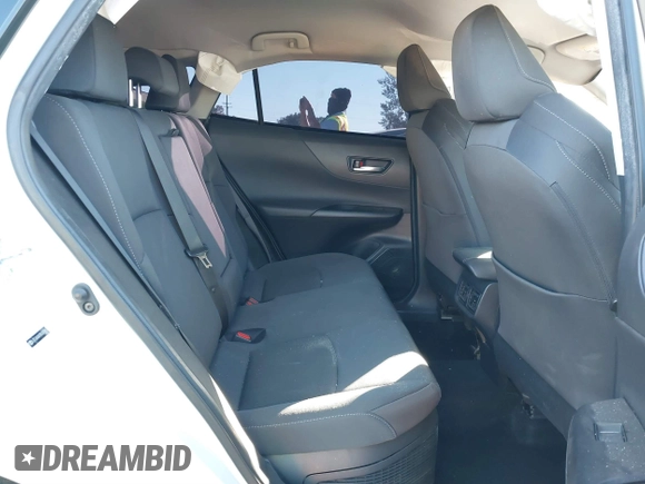 2021 Toyota Venza LE with VIN JTEAAAAH5MJ045863, listed as a IAAI auction lot 41182786 with 75,070 mi miles and . Bid and sale history available at carsss.com. Image 8.