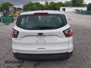 2018 Ford Escape S с VIN 1FMCU0F79JUB46232, выставлен на аукционе IAAI как лот 42434765 с пробегом 40 327 миль миль и . История ставок и продаж доступна на DreamBid. Изображение 16.