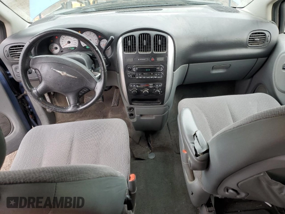 2007 Chrysler Town & Country LWB Touring with VIN 2A4GP54L27R207804, listed as a Copart auction lot 85322764 with 218,282 mi miles and Salvage Title. Bid and sale history available at carsss.com. Image 8.