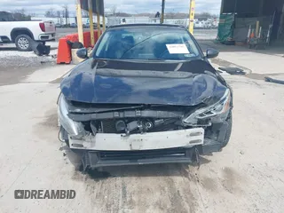 2019 Nissan Altima SV z VIN 1N4BL4DV5KC117058, wystawiony jako IAAI lot #42053795 z przebiegiem 87 737 mil mil oraz . Historia ofert i sprzedaży dostępna na DreamBid. Obrazek 6.