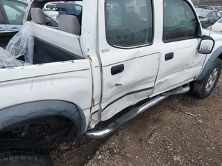 2001 Toyota Tacoma PreRunner with VIN 5TEGN92N21Z798239, listed as a IAAI auction lot 41652520 with Not Provided miles and . Bid and sale history available at DreamBid. Image 13.