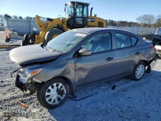 2016 Nissan Versa S Plus with VIN 3N1CN7AP8GL891609, listed as a Copart auction lot 46231045 with 43,318 mi miles and Salvage Title. Bid and sale history available at carsss.com. Image 1.