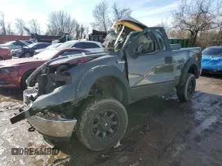 2005 Ford F-150 XL with VIN 1FTRF14W45NA21020, listed as a Copart auction lot 45088545 with 0 mi miles and Salvage Title. Bid and sale history available at carsss.com. Image 1.
