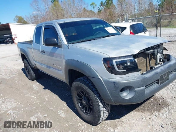 2008 Toyota Tacoma with VIN 5TEUU42NX8Z505724, listed as a IAAI auction lot 41635356 with 179,140 mi miles and . Bid and sale history available at DreamBid. Image 1.