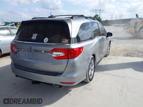 2020 Honda Odyssey EX-L with VIN 5FNRL6H72LB055672, listed as a IAAI auction lot 41586663 with 47,037 mi miles and . Bid and sale history available at carsss.com. Image 4.