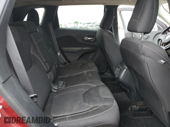 2015 Jeep Cherokee Latitude with VIN 1C4PJLCS7FW671262, listed as a Copart auction lot 54716405 with 172,085 mi miles and Clean Title. Bid and sale history available at carsss.com. Image 11.