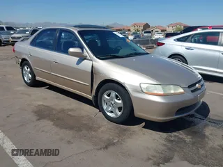 2000 Honda Accord EX с VIN 1HGCG1656YA029169, выставлен на аукционе IAAI как лот 42532680 с пробегом 164 850 миль миль и . История ставок и продаж доступна на DreamBid. Изображение 1.