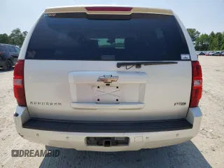 2008 Chevrolet Suburban LTZ with VIN 1GNFK16388R213823, listed as a Copart auction lot 57807615 with 329,193 mi miles and Clean title. Bid and sale history available at DreamBid. Image 6.