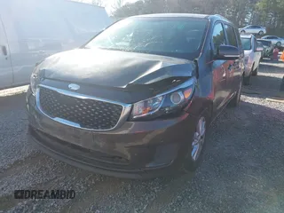 2018 Kia Sedona LX with VIN KNDMB5C15J6399953, listed as a IAAI auction lot 41472282 with 157,552 mi miles. Bid and sale history available at carsss.com. Image 17.