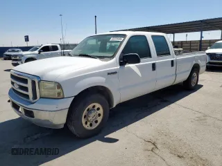 2006 Ford F-250 XL z VIN 1FTSW20596EC03897, wystawiony jako Copart lot #60226495 z przebiegiem 219 044 mil mil oraz Czysty tytuł • Clean title. Historia ofert i sprzedaży dostępna na DreamBid. Obrazek 1.