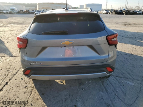2024 Chevrolet Trax LT with VIN KL77LHE21RC157141, listed as a Copart auction lot 85455274 with 9,189 mi miles and Salvage Title. Bid and sale history available at carsss.com. Image 6.