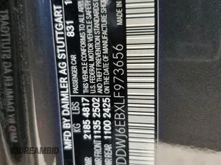 2020 Mercedes-Benz C 43 AMG z VIN WDDWJ6EBXLF973656, wystawiony jako Copart lot #70066054 z przebiegiem 52 005 mil mil oraz Szkoda całkowita • Salvage title. Historia ofert i sprzedaży dostępna na DreamBid. Obrazek 12.