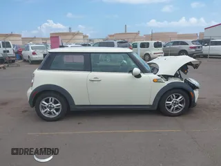 2012 MINI Hardtop with VIN WMWSU3C54CT262450, listed as a IAAI auction lot 42148430 with 55,250 mi miles and . Bid and sale history available at DreamBid. Image 14.