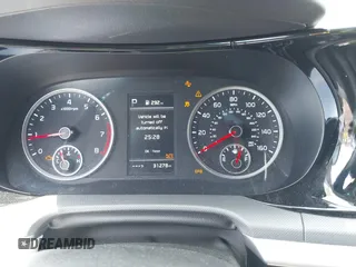 2021 Kia K5 LXS z VIN 5XXG14J25MG052084, wystawiony jako IAAI lot #42237008 z przebiegiem 31 278 mil mil oraz . Historia ofert i sprzedaży dostępna na DreamBid. Obrazek 7.