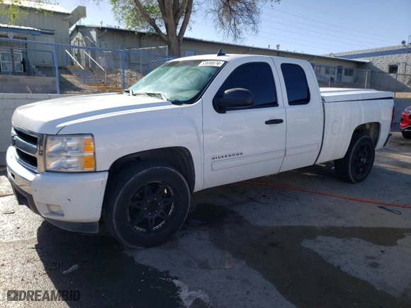 2011 Chevrolet Silverado 1500 LT with VIN 1GCRCSE07BZ381816, listed as a Copart auction lot 53696674 with 156,506 mi miles and Salvage Title. Bid and sale history available at carsss.com. Image 1.