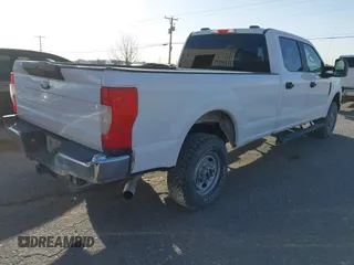 2021 Ford Super Duty F-250 SRW XL with VIN 1FT7W2B67MEC26961, listed as a IAAI auction lot 41855844 with 199,928 mi miles. Bid and sale history available at carsss.com. Image 4.