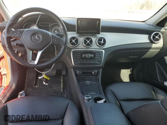 2015 Mercedes-Benz GLA 250 z VIN WDCTG4EB0FJ129332, wystawiony jako Copart lot #44329054 z przebiegiem 62 243 mil mil oraz Szkody całkowita. Historia ofert i sprzedaży dostępna na DreamBid. Obrazek 8.
