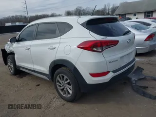 2017 Hyundai Tucson SE with VIN KM8J3CA48HU556569, listed as a IAAI auction lot 41378853 with 67,832 mi miles. Bid and sale history available at carsss.com. Image 3.