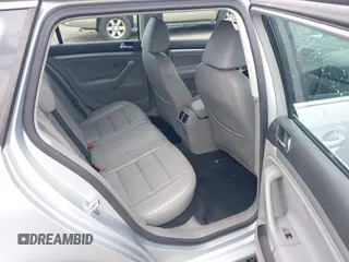 2009 Volkswagen Jetta SE с VIN 3VWPM71K89M342458, выставлен на аукционе IAAI как лот 42269467 с пробегом 186 065 миль миль и . История ставок и продаж доступна на DreamBid. Изображение 8.