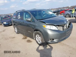 2012 Toyota Sienna LE AAS с VIN 5TDKK3DC4CS223135, выставлен на аукционе IAAI как лот 41523790 с пробегом 301 215 миль миль и . История ставок и продаж доступна на DreamBid. Изображение 1.