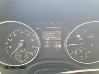 2006 Mercedes-Benz M 350 with VIN 4JGBB86E56A015726, listed as a Copart auction lot 51428725 with 117,497 mi miles and Salvage Title. Bid and sale history available at DreamBid. Image 9.