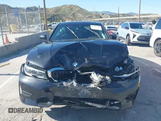 2021 BMW 3 Series 330i с VIN 3MW5R1J08M8B59664, выставлен на аукционе IAAI как лот 41985489 с пробегом 30 514 миль миль и . История ставок и продаж доступна на DreamBid. Изображение 12.