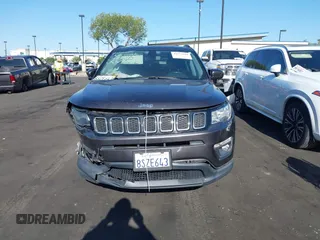 2021 Jeep Compass Altitude z VIN 3C4NJCBB1MT501815, wystawiony jako IAAI lot #42272861 z przebiegiem 53 316 mil mil oraz . Historia ofert i sprzedaży dostępna na DreamBid. Obrazek 13.