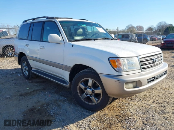 2005 Toyota Land Cruiser z VIN JTEHT05J952078683, wystawiony jako IAAI lot #41769150 z przebiegiem 299 737 mil mil oraz . Historia ofert i sprzedaży dostępna na DreamBid. Obrazek 1.