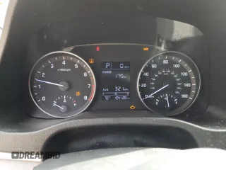 2017 Hyundai Elantra SE z VIN 5NPD74LF1HH194511, wystawiony jako Copart lot #58134895 z przebiegiem 104 128 mil mil oraz Szkoda całkowita • Salvage title. Historia ofert i sprzedaży dostępna na DreamBid. Obrazek 9.