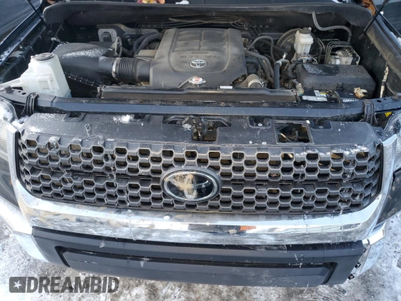 2018 Toyota Tundra 2WD SR5 with VIN 5TFEY5F1XJX242878, listed as a Copart auction lot 86533234 with 156,936 mi miles and Salvage Title. Bid and sale history available at carsss.com. Image 11.