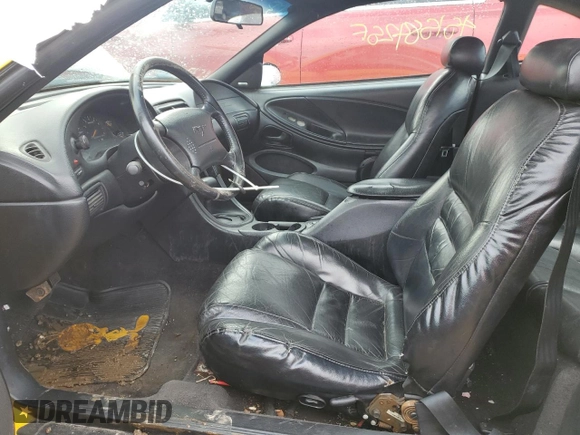 1998 Ford Mustang GT z VIN 1FAFP42X3WF207288, wystawiony jako Copart lot #45158425 z przebiegiem 165 311 mil mil oraz Szkoda całkowita • Salvage title. Historia ofert i sprzedaży dostępna na DreamBid. Obrazek 7.