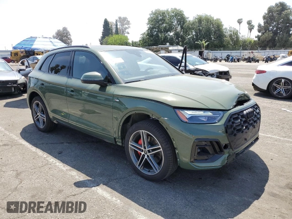 2024 Audi Q5 S line Premium Plus с VIN WA1E2AFY5R2086601, выставлен на аукционе Copart как лот 53965715 с пробегом 5 844 миль миль и Списание • Salvage title. История ставок и продаж доступна на DreamBid. Изображение 4.