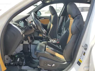 2020 BMW X4 M z VIN 5YMUJ0C03LLA99775, wystawiony jako Copart lot #58716884 z przebiegiem 60 544 mil mil oraz Szkoda całkowita • Salvage title. Historia ofert i sprzedaży dostępna na DreamBid. Obrazek 7.