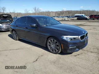 2019 BMW 5 Series 540i xDrive z VIN WBAJE7C57KWW20203, wystawiony jako Copart lot #45976065 z przebiegiem 60 735 mil mil oraz Nie do naprawy • Non repairable. Historia ofert i sprzedaży dostępna na DreamBid. Obrazek 4.