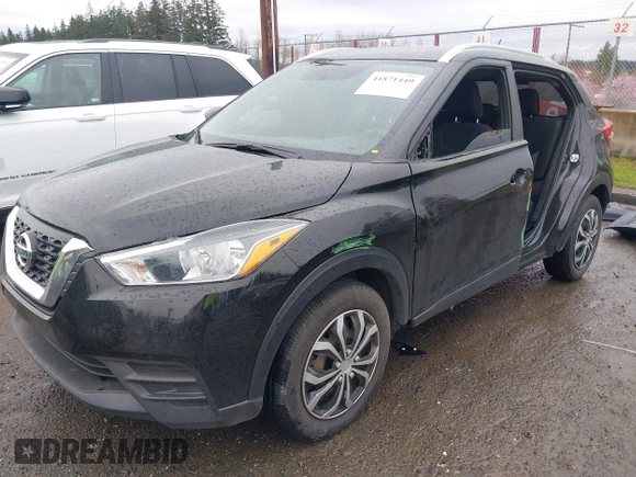 2019 Nissan Kicks SR with VIN 3N1CP5CU8KL566131, listed as a IAAI auction lot 41871449 with 41,041 mi miles and . Bid and sale history available at carsss.com. Image 18.