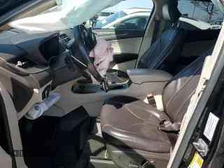 2018 Lincoln MKC Reserve с VIN 5LMCJ3D9XJUL08767, выставлен на аукционе Copart как лот 49663645 с пробегом 97 522 миль миль и Чистый • Clean title. История ставок и продаж доступна на DreamBid. Изображение 7.