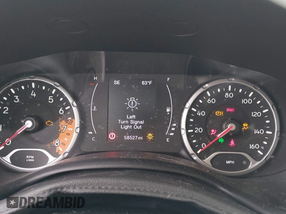 2017 Jeep Renegade Latitude with VIN ZACCJBBB1HPF11677, listed as a IAAI auction lot 42037975 with 58,527 mi miles. Bid and sale history available at carsss.com. Image 7.