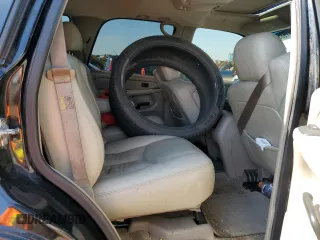 2005 Chevrolet Tahoe Z71 z VIN 1GNEK13ZX5R245480, wystawiony jako Copart lot #56321935 z przebiegiem 177 488 mil mil oraz Szkoda całkowita • Salvage title. Historia ofert i sprzedaży dostępna na DreamBid. Obrazek 11.