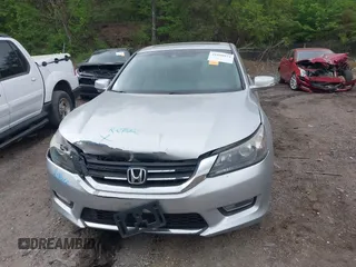2013 Honda Accord Sdn EX-L with VIN 1HGCR2F87DA023448, listed as a IAAI auction lot 41898974 with 147,283 mi miles. Bid and sale history available at carsss.com. Image 12.