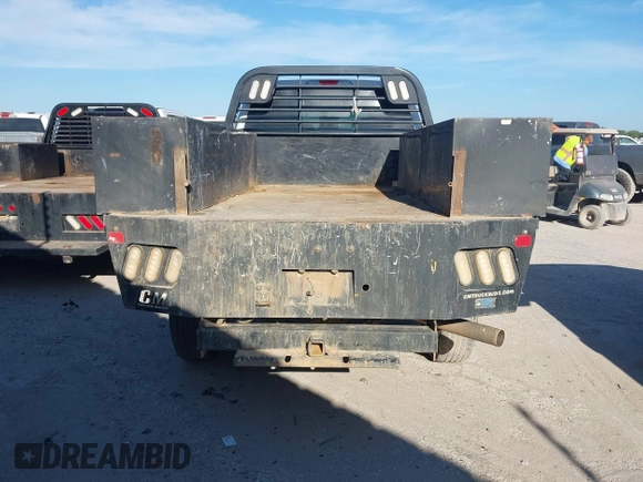 2019 Ford F-250 XL with VIN 1FD7W2B69KEG48755, listed as a IAAI auction lot 42759283 with 116,886 mi miles and . Bid and sale history available at DreamBid. Image 16.