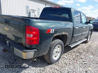 2013 Chevrolet Silverado 1500 LT with VIN 3GCPKSE77DG256115, listed as a IAAI auction lot 41984990 with 270,324 mi miles. Bid and sale history available at carsss.com. Image 4.
