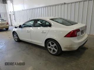 2012 Volvo S60 T5 with VIN YV1622FS6C2093764, listed as a Copart auction lot 50685645 with 182,372 mi miles and Salvage Title. Bid and sale history available at carsss.com. Image 2.