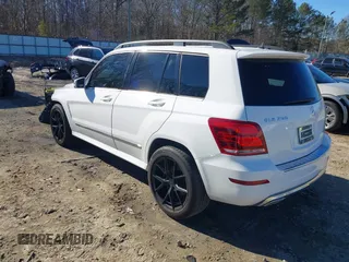 2014 Mercedes-Benz GLK 250 with VIN WDCGG0EB5EG316507, listed as a IAAI auction lot 41341696 with 117,885 mi miles and . Bid and sale history available at carsss.com. Image 3.