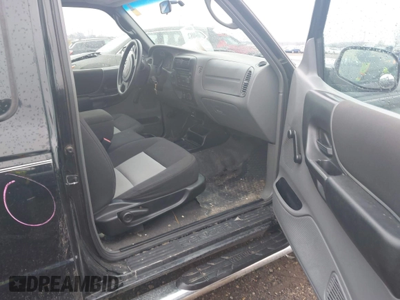 2004 Ford Ranger XL Fleet with VIN 1FTZR15E34TA13367, listed as a IAAI auction lot 41913082 with 169,189 mi miles. Bid and sale history available at carsss.com. Image 5.