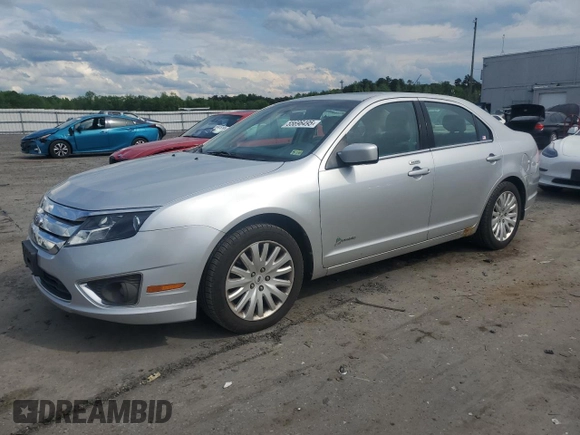 2011 Ford Fusion Hybrid with VIN 3FADP0L37BR301652, listed as a Copart auction lot 55696495 with 152,677 mi miles and Salvage title. Bid and sale history available at DreamBid. Image 1.