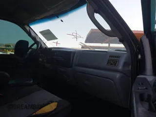 2004 Ford F-250 XL с VIN 1FTNW21S94EA74607, выставлен на аукционе IAAI как лот 42424306 с пробегом 195 879 миль миль и . История ставок и продаж доступна на DreamBid. Изображение 5.