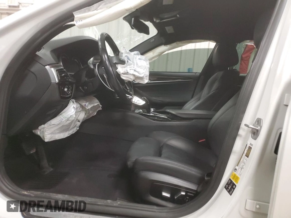 2018 BMW 5 Series 530i xDrive with VIN WBAJA7C50JWA72008, listed as a Copart auction lot 84822624 with Not Provided miles and Salvage Title. Bid and sale history available at carsss.com. Image 7.