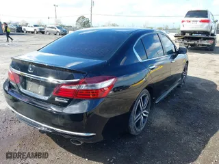 2017 Honda Accord Sedan Sport SE with VIN 1HGCR2F12HA250751, listed as a IAAI auction lot 41880389 with 156,186 mi miles. Bid and sale history available at carsss.com. Image 4.