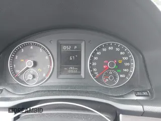 2010 Volkswagen Jetta Limited Edition with VIN 3VWRZ7AJ0AM105047, listed as a IAAI auction lot 42462140 with 199,668 mi miles and . Bid and sale history available at DreamBid. Image 7.
